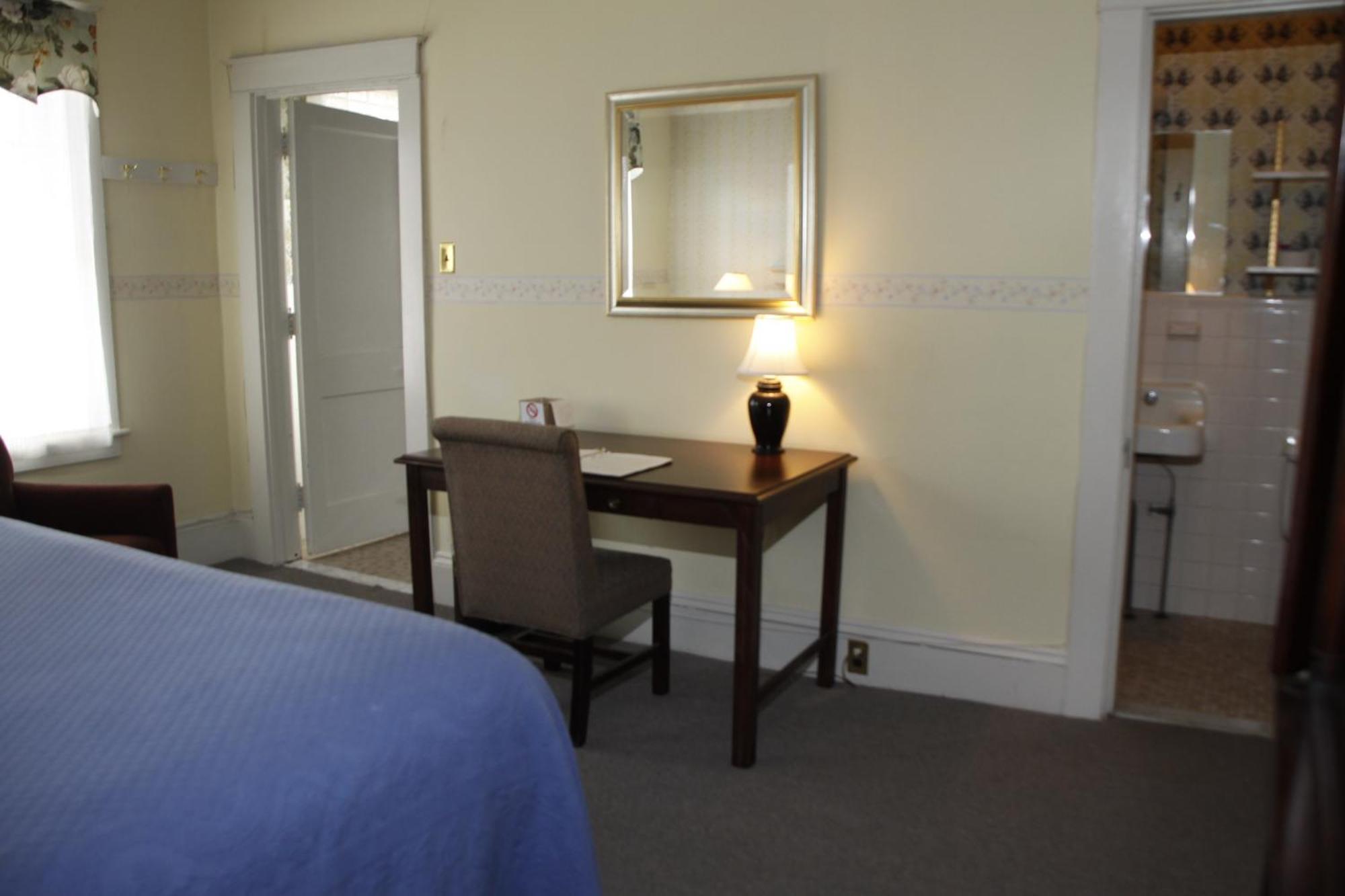 Hotel Coolidge White River Junction Room photo